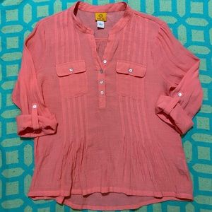 Women’s top. Size L.